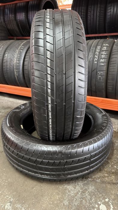 Pneus 225/60r18 Bridgestone Alenza 001* com 80% de piso