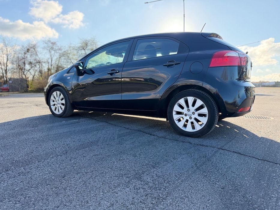 Kia Rio Kia Rio III 1.2 85km bogata wersja wyposażenia
