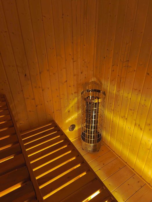 SAUNA zewnętrzna OGRODOWA 2,5x2,3 m Ocieplona +Piec + Witryna