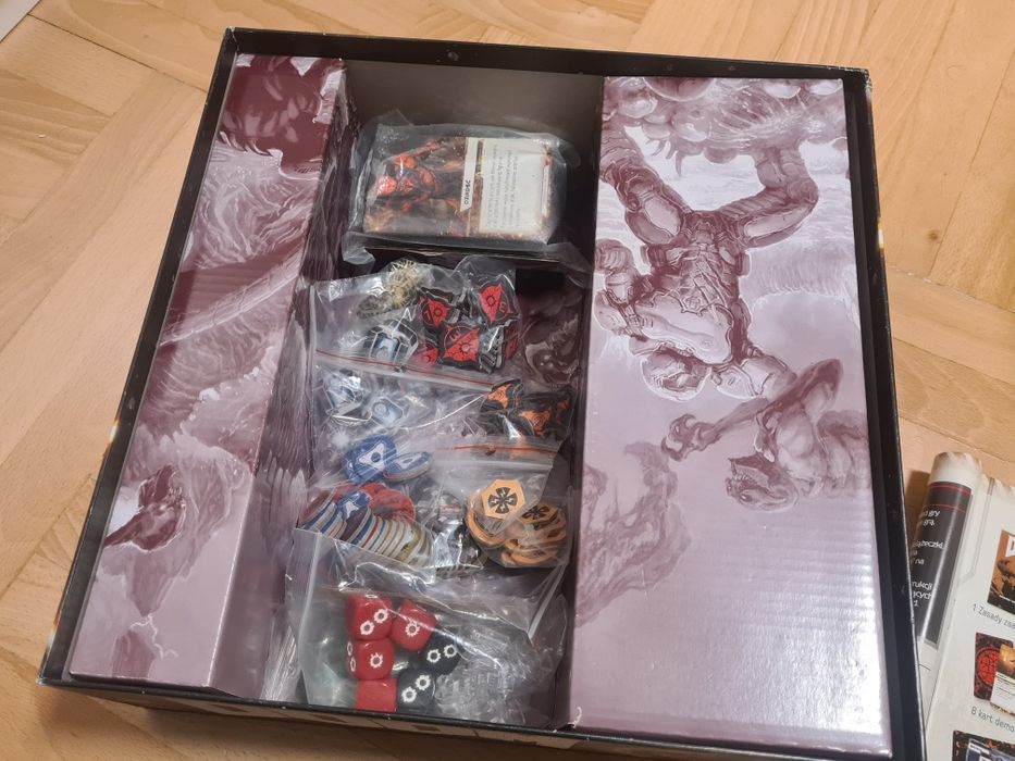 Doom - Gra planszowa Galakta