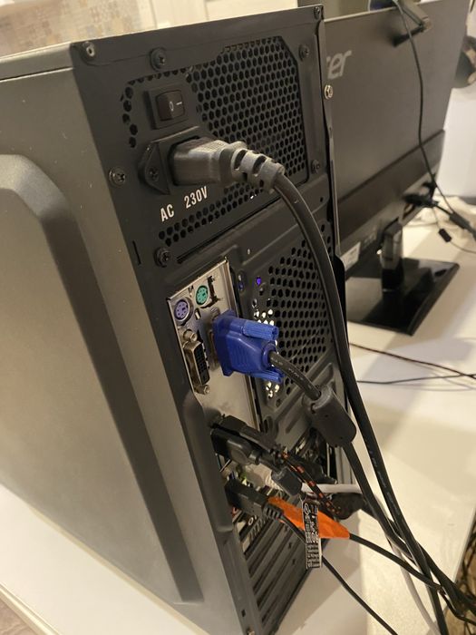 Komputer ,Monitor sprzedam