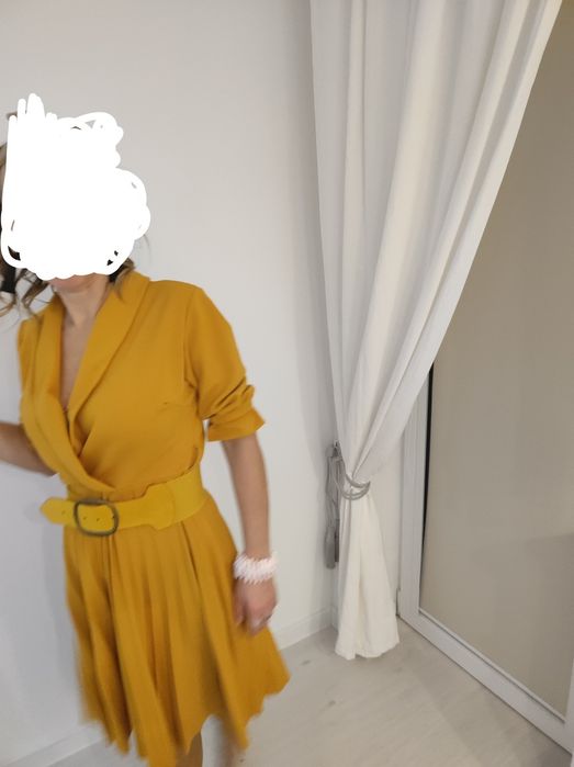 Sukienki 2 sztuki H&M, druga Gratis