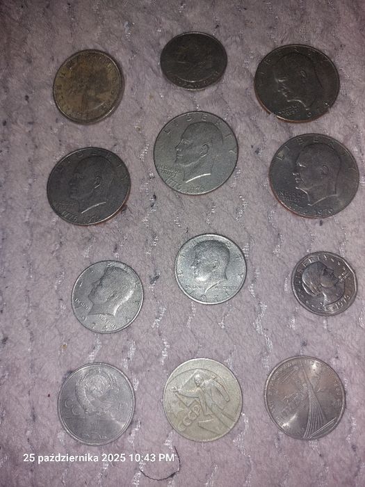 Monety uzywane różne w tym srebrne .