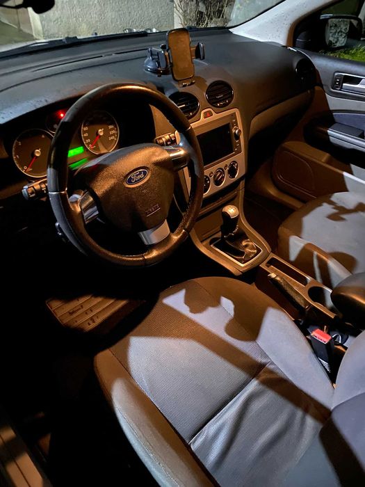 Ford Focus — fotografia 4
