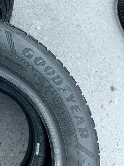 205 60 16 Goodyear Perfomance 3 90% 2023 Шини Зима