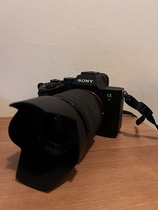 Sony A7 IV + Lente FE 28-70mm