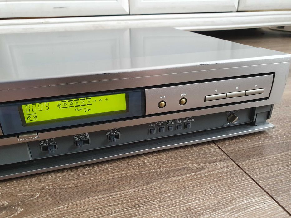 Magnetofon deck Denon dr-210