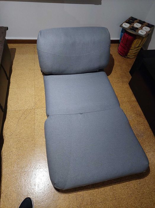 Sofá/colchão regulável gato preto