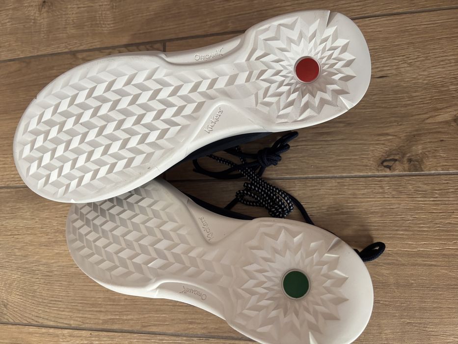 Buty sportowe ekoskóra