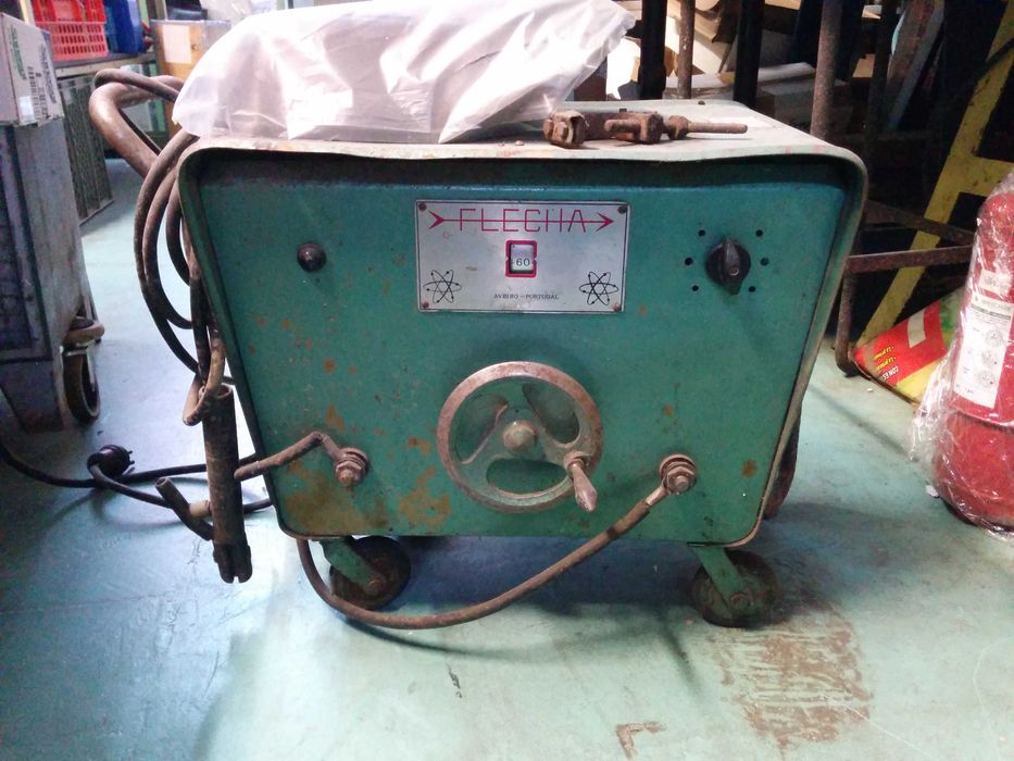 Equipamento Soldadura Eléctrodos -marca Flecha