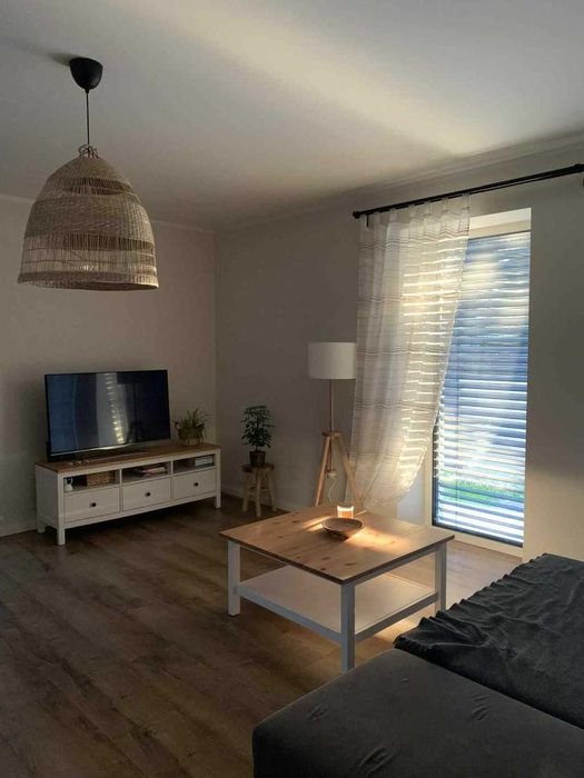 Wynajmę 1/2 domu, Wysoki Standard  4 pokoje dostęp do ogródka, garaż !