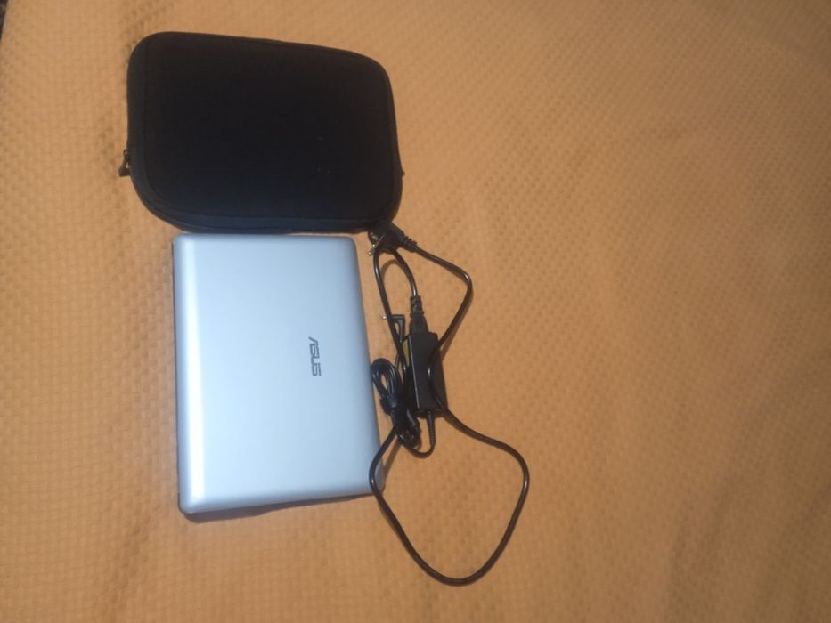 Ноутбук Asus 1215N ідеальний стан