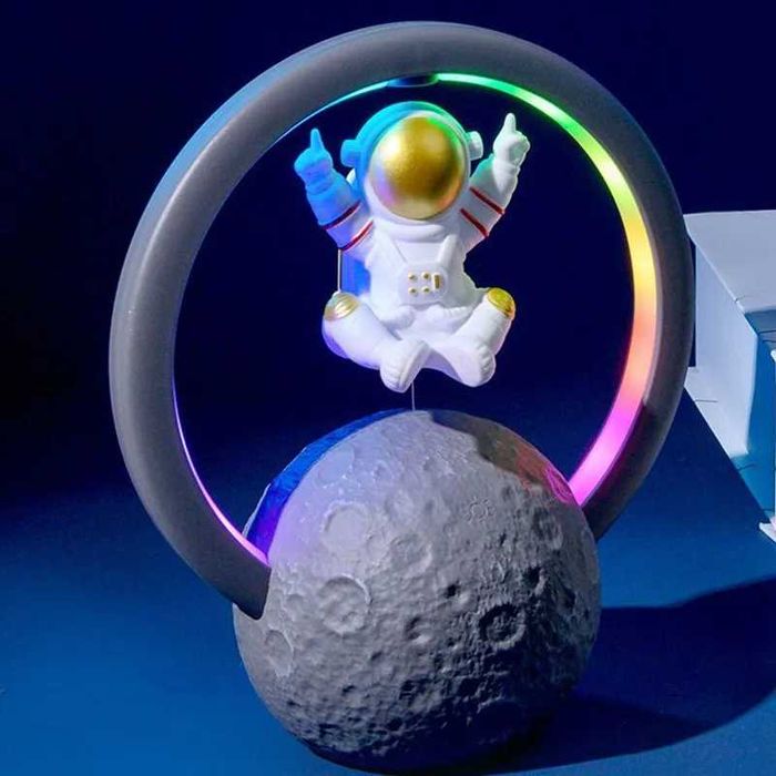 Ночник с Bluetooth колонкой Космонавт Левитирующий Y-598: 1 250
