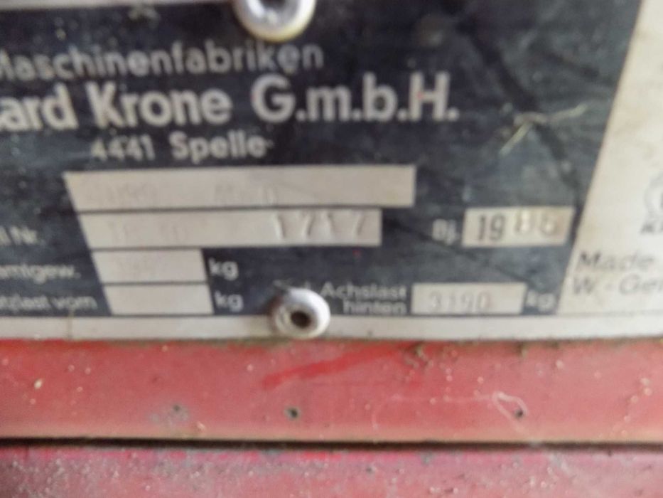 przyczepa samozbierająca krone