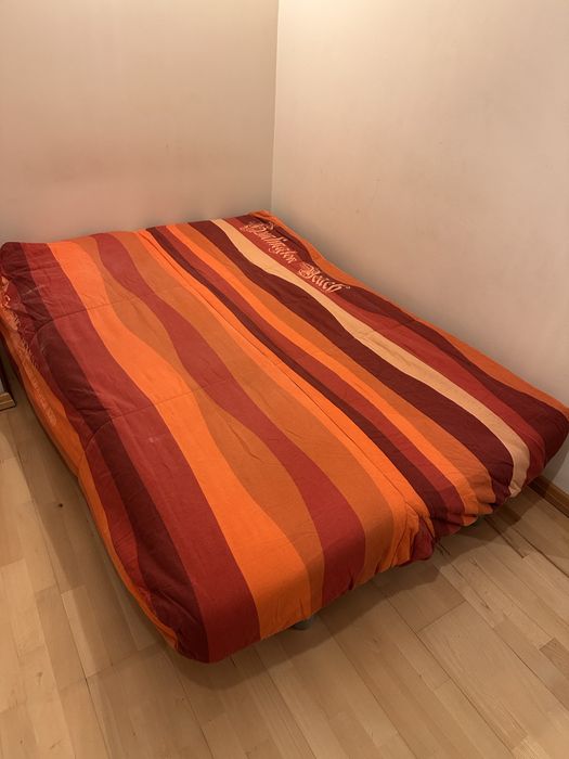 Rozkladana kanapa/łóżko