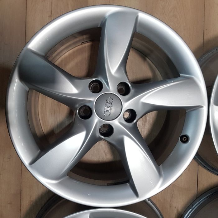 Диски Audi R17 5x112 A4 A6 VW Passat Jetta Golf Skoda Octavia Superb