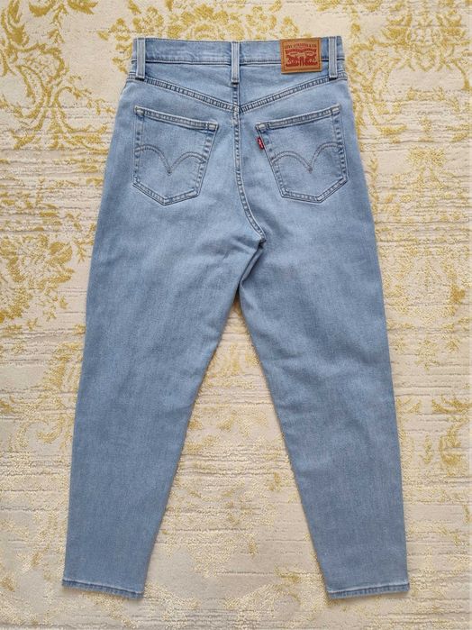 Джинси жіноч Levi's High Waisted Mom Jeans W28/L27