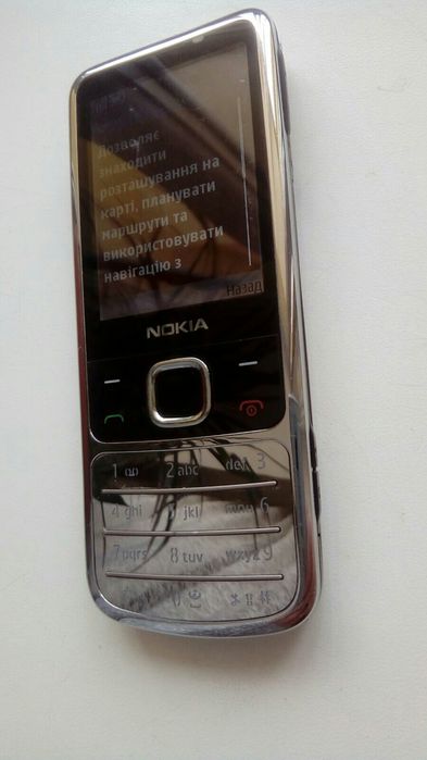 Телефон  Nokia 6700