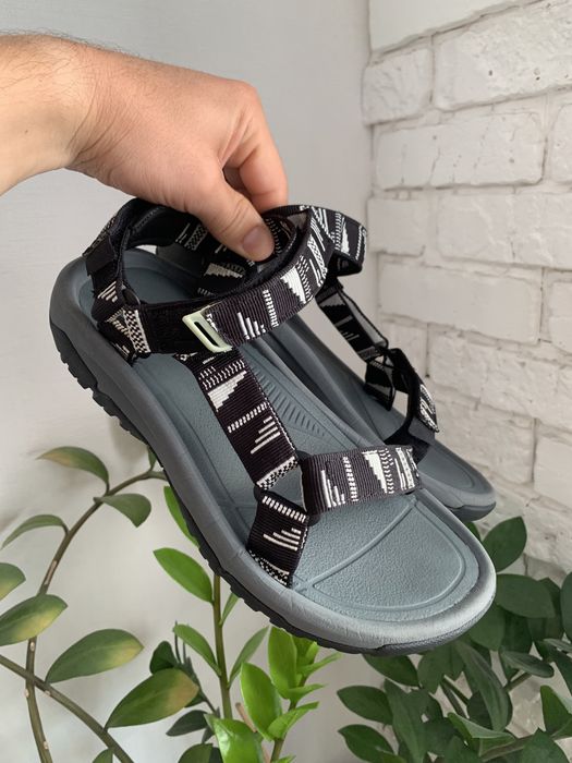 Унісекс Сандалі Teva | Knee | Source 38 розмір