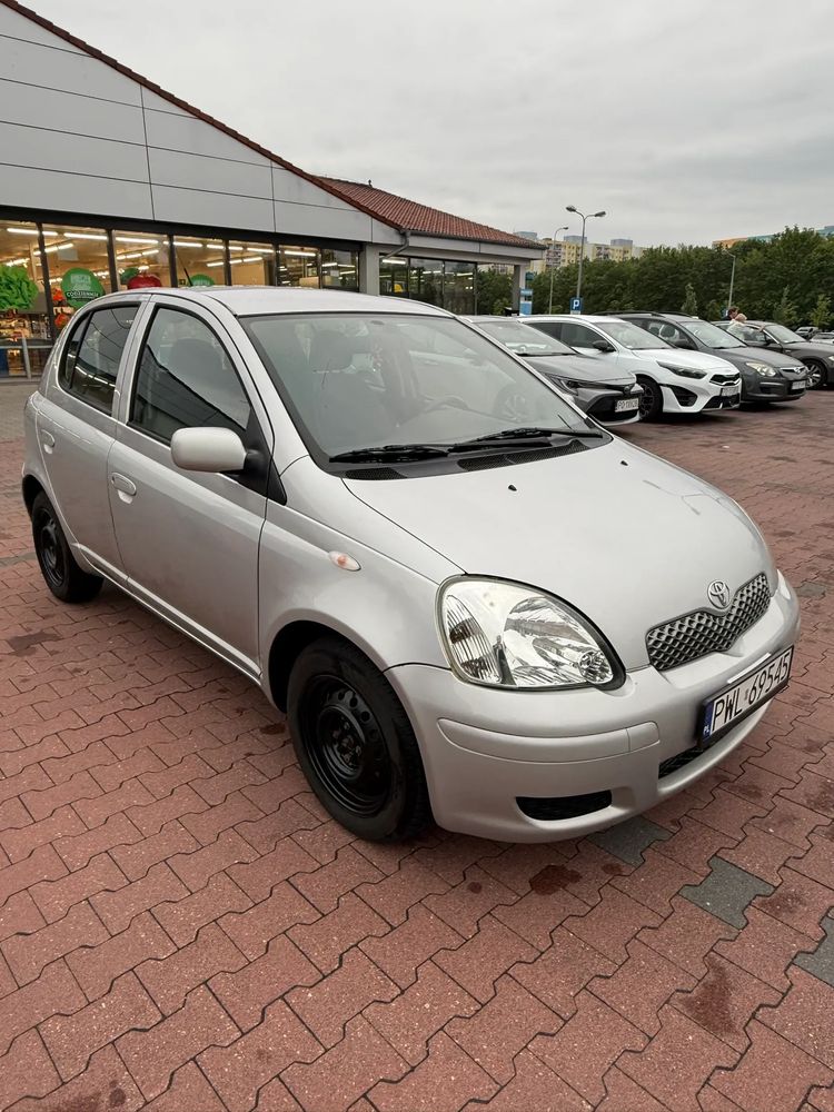 Toyota Yaris 1.0 Luna