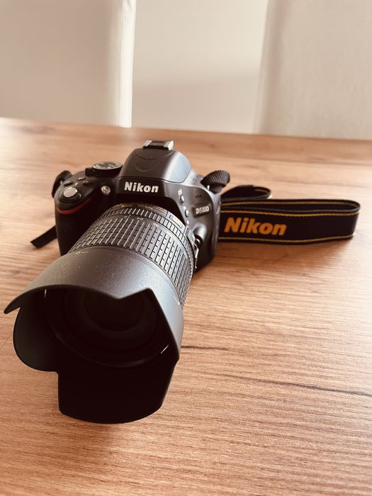 Nikon D5100 + lente 18-105