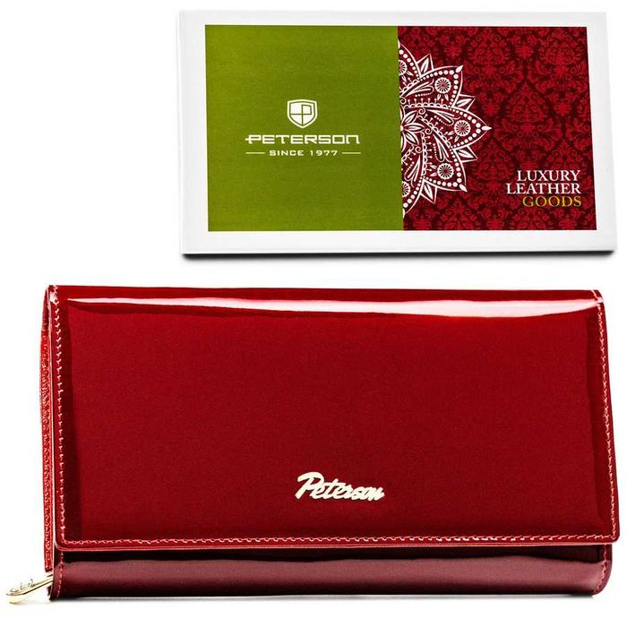 Portfel damski z lakierowanej skóry naturalnej zamykany na zatrzask