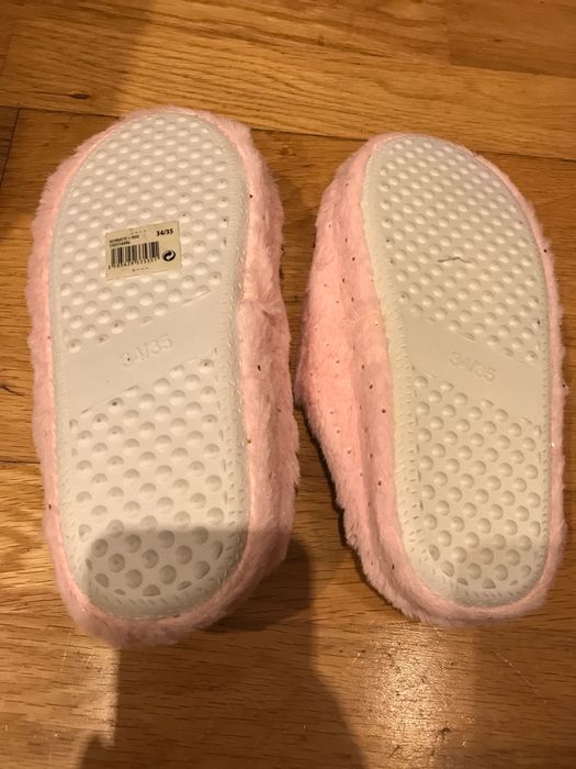 Chinelos Criança 34/35 (novos)