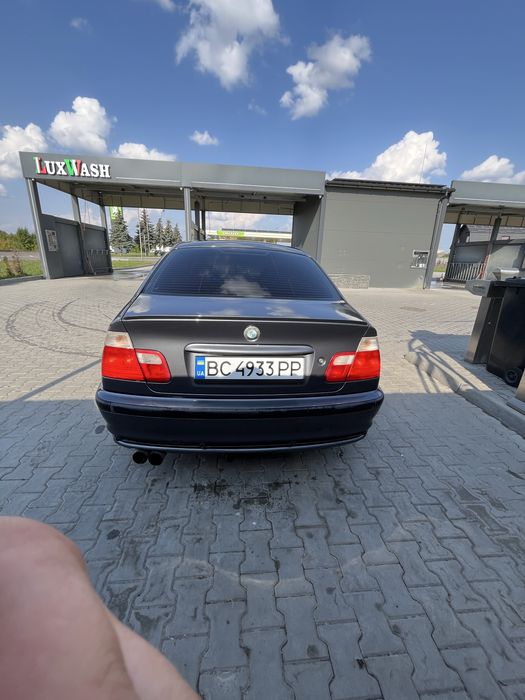 BMW E46           .
