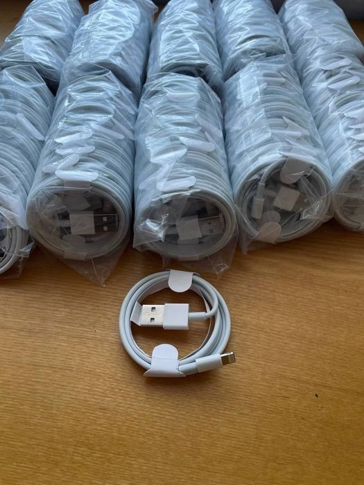 Продам два вида шнурів