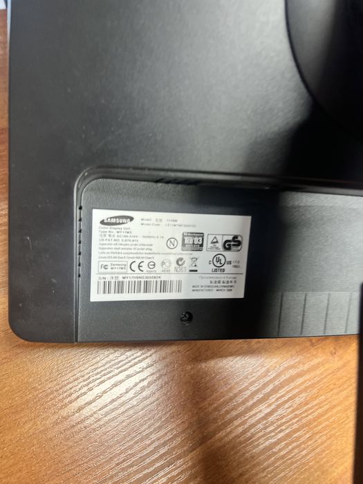Monitor do komputera Dell, Samsung