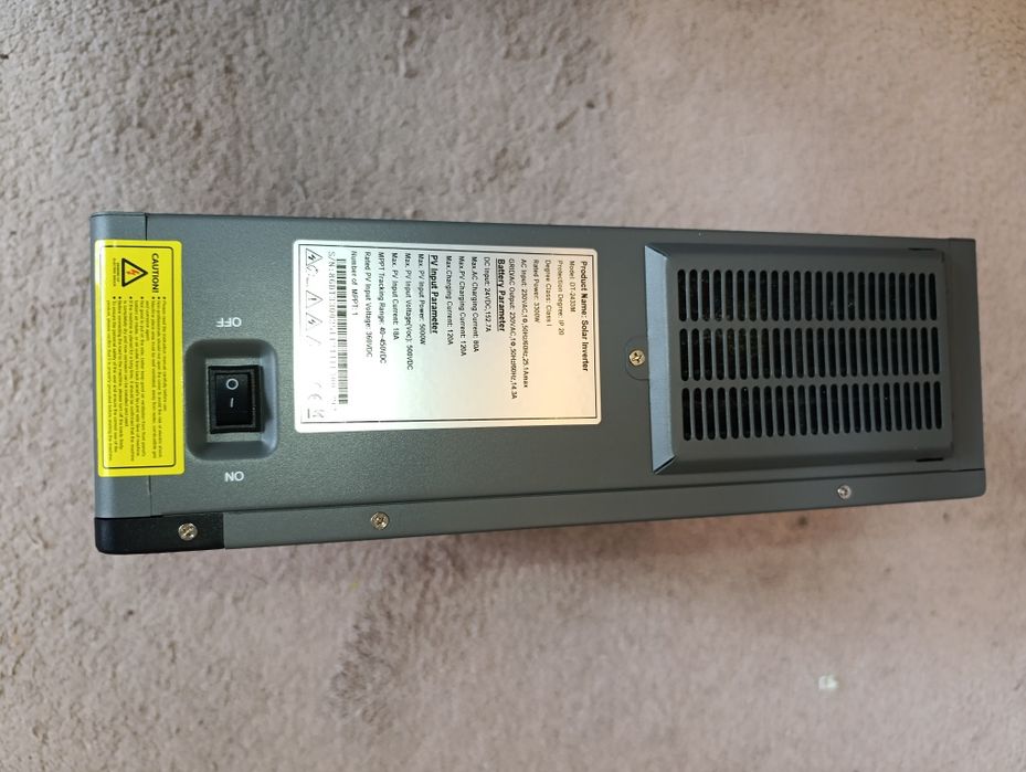 DATOUBOSS DT-2433M 3.3кВт Гібридний сонячний інвертор