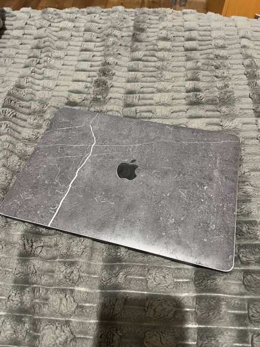Ноутбук, макбук MacBook Pro 13" (2017)