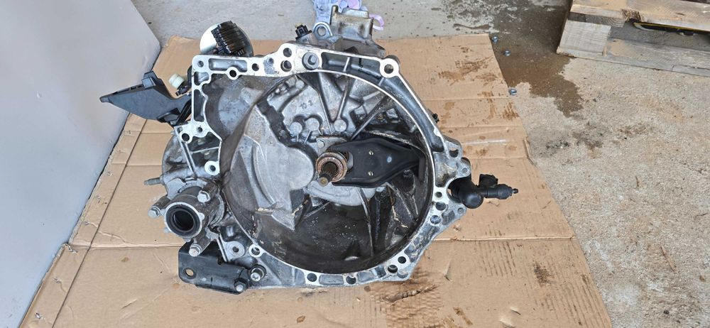 Skrzynia biegów Toyota ProAce 1.5 Diesel po zalaniu G2519-11