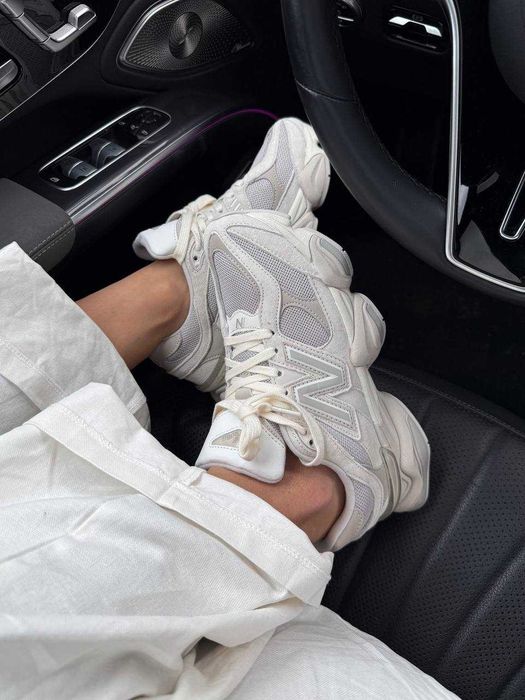 Кросівки New Balance 9060 Light Beige