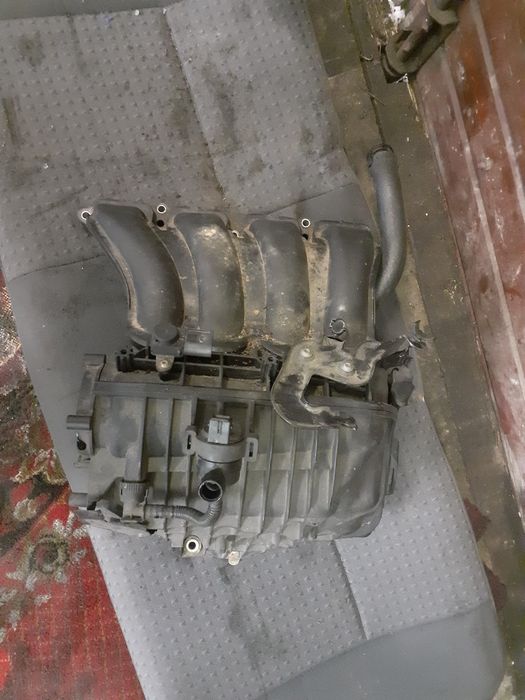 Kolektor ssący BMW e90 e91 lift n43