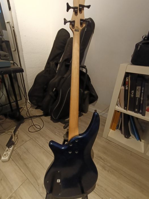 Jackson JS 2-Concert Bass
