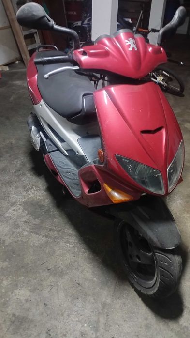 Vendo scooter Peugeot