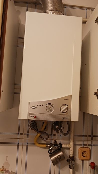 Esquentador a gás natural