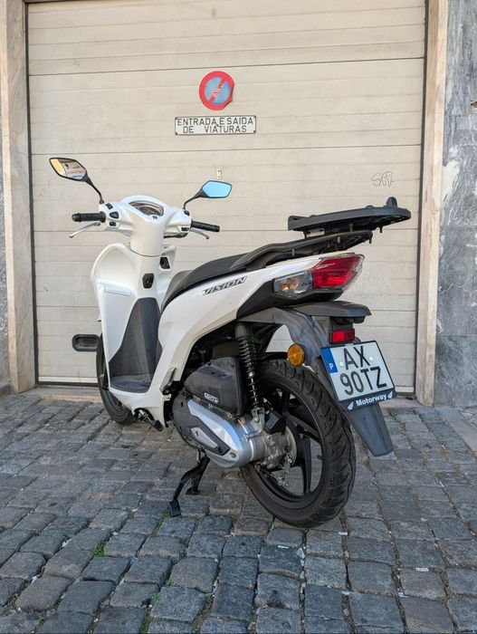 Honda  Vision 110cc