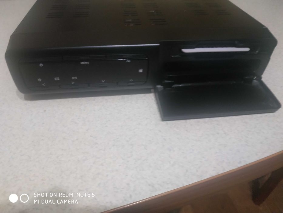 Тюнер Viasat SRT 7710