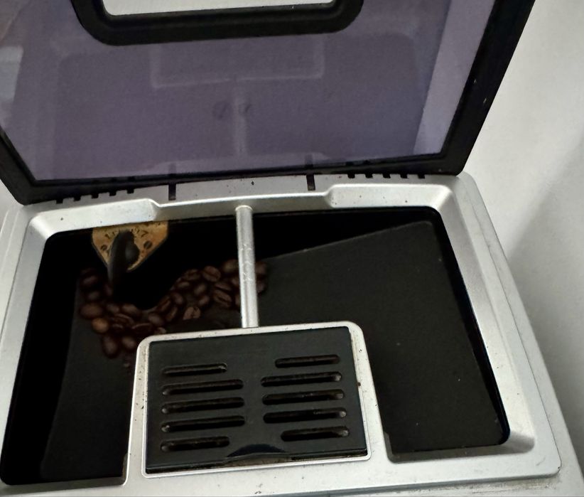 Automatyczny ekspres do kawy De'Longhi ECAM 23.450.S!!!