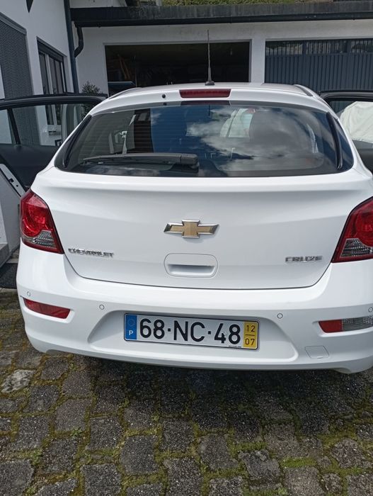 Carro 5 lugares como novo