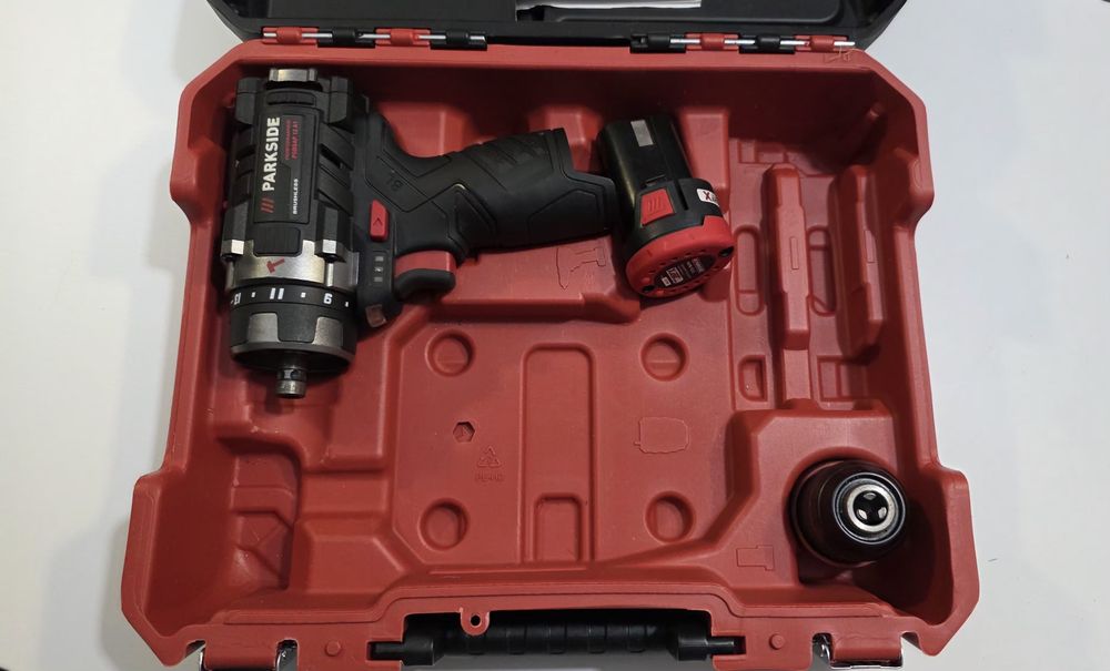 Aparafusadora Parkside Performance