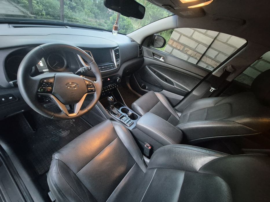 Hyundai Tucson  .