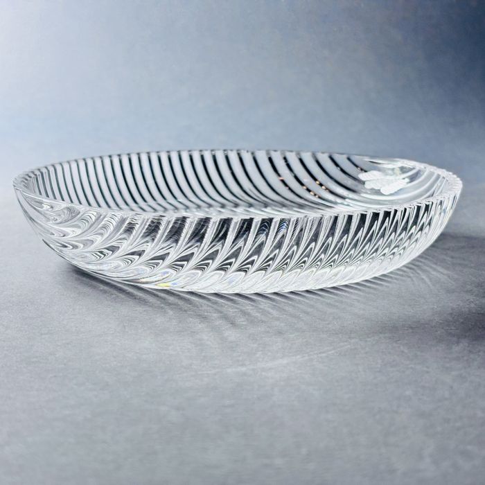 lata 70/80-te piękny designerski talerzyk kryształowy paterka