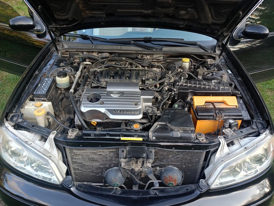 Продам Nissan Maxima 2004р. 2л.