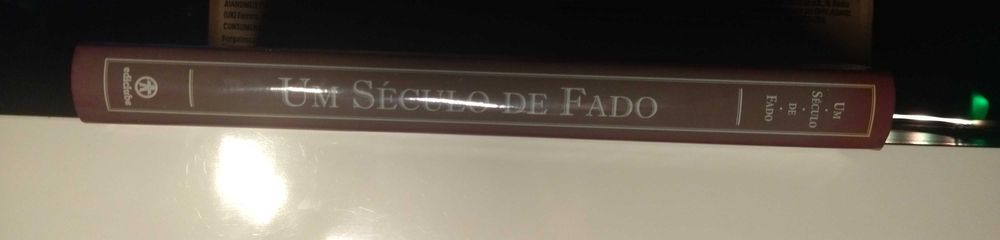 Livro - Um Século de Fado