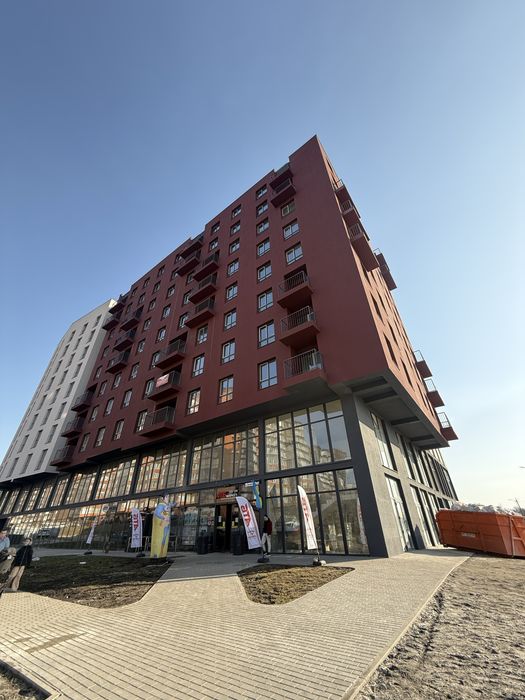 Продаж 1 кім. Трускавецька, 48 в зданому будинку