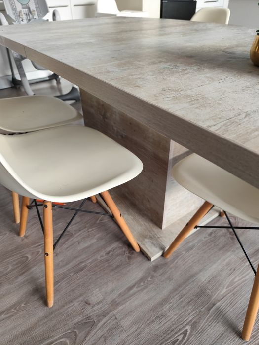 Mesa de jantar extensível