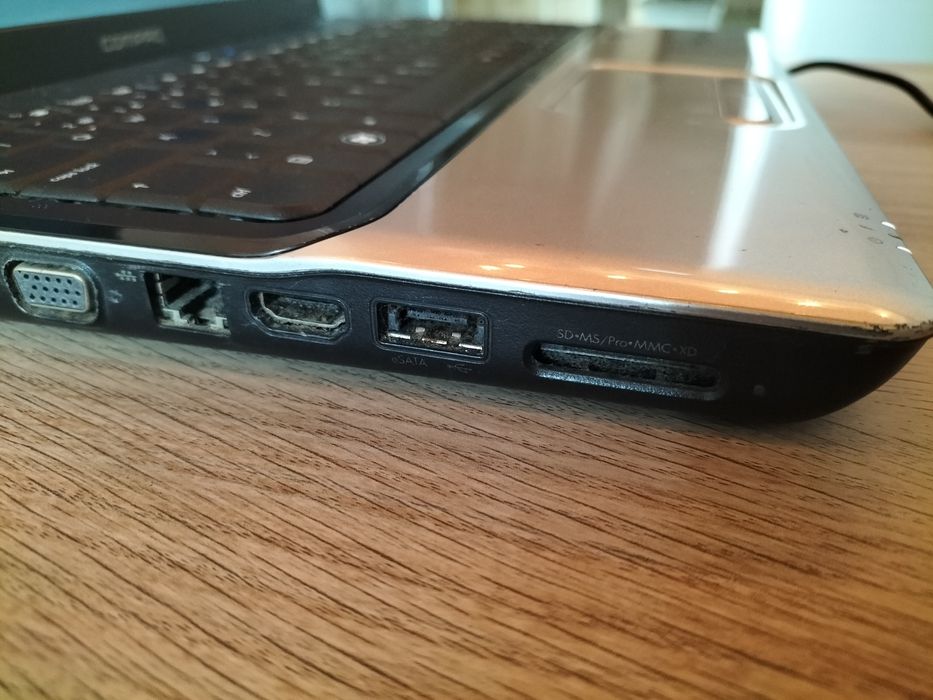 Compaq CQ61 Computer + 240 GB SSD64738279297411123